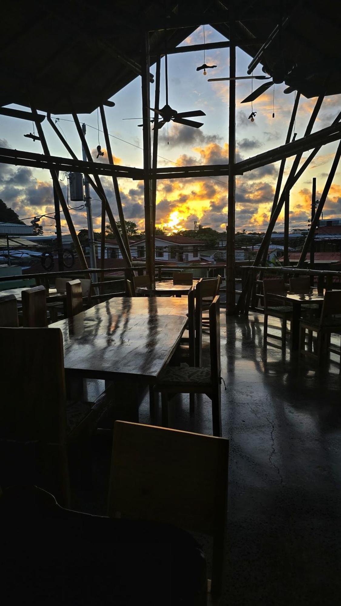 Bonding Coffee Roaster Cafe & Hotel 케포스 외부 사진