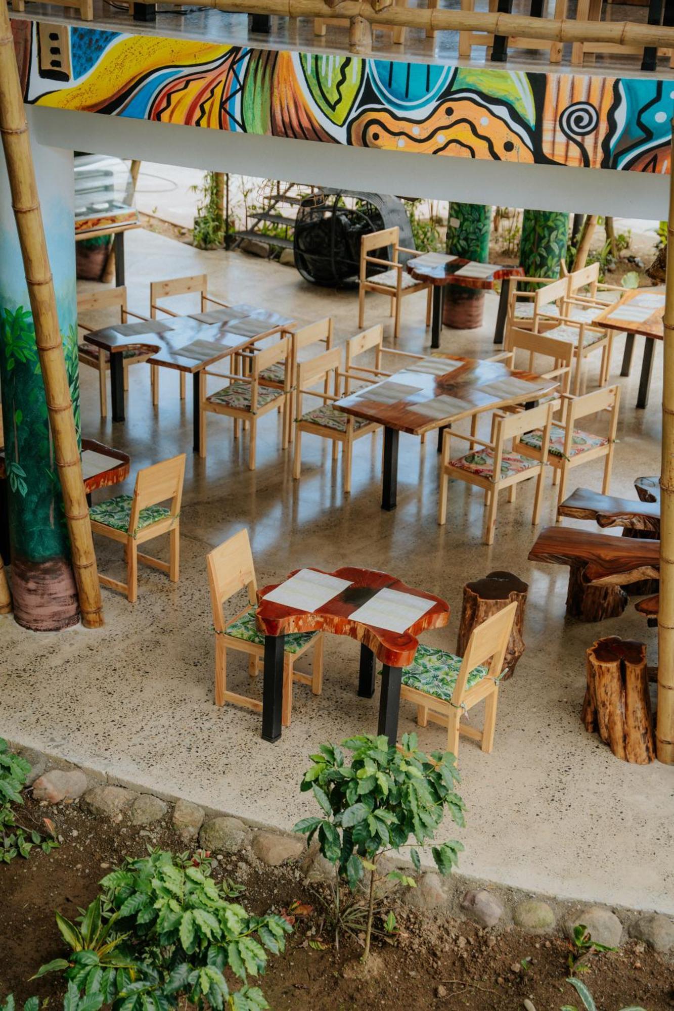 Bonding Coffee Roaster Cafe & Hotel 케포스 외부 사진